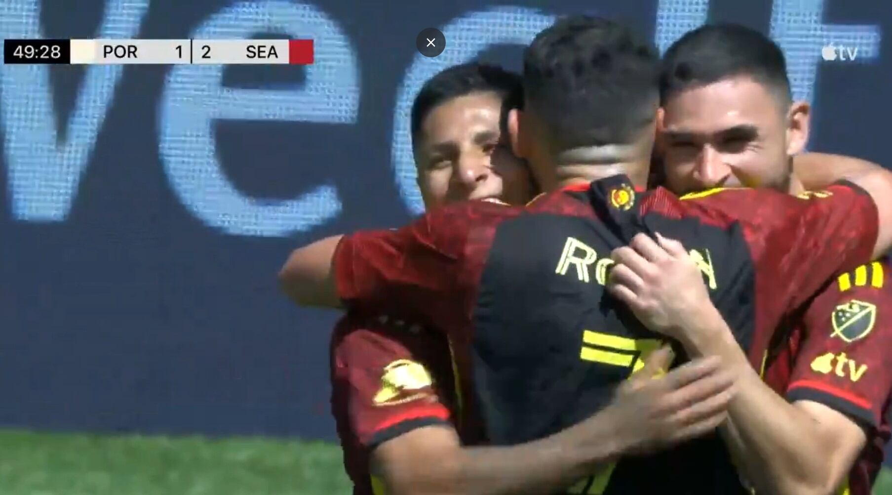 El delantero peruano volvió a marcar en la Major League Soccer con un exquisito disparo con la pierna zurda.