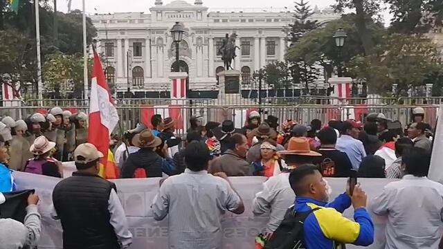 El 28 de julio, la protesta se instalo en la Avenida Abancay. Era contra Dina Boluarte y su mensaje; pero también contra el Congreso.
