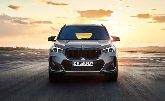 BMW X1 M35i xDrive: llega la primera versión deportiva del SUV compacto: ¿qué tan potente es?
