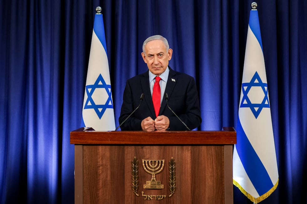 El primer ministro israelí, Benjamin Netanyahu, habla durante una conferencia de prensa en Jerusalén el 19 de marzo de 2026. (Foto de Ronen Zvulun / AFP).