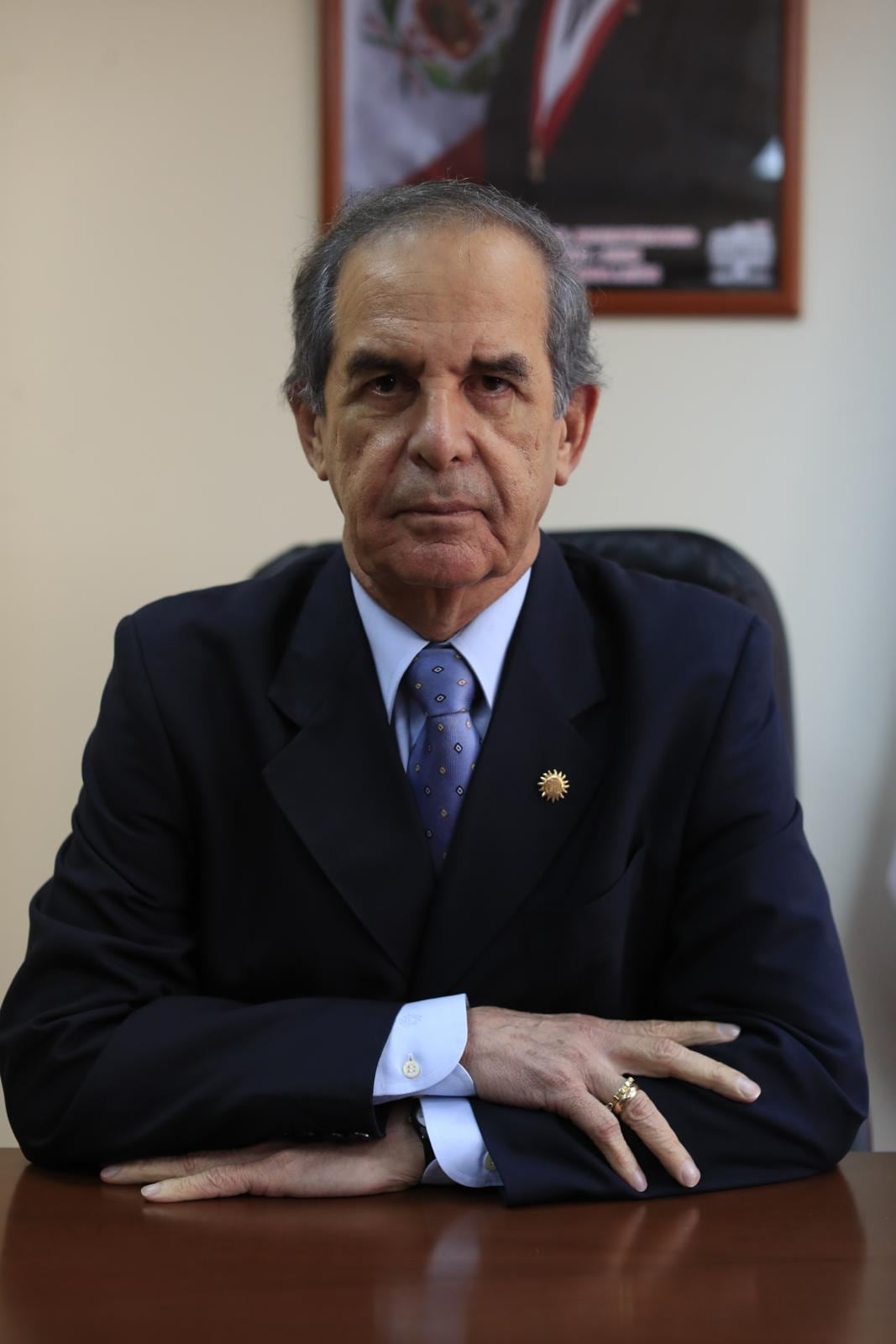 “El cambiar de nombra a Qali Warma no salva de la responsabilidad política a Demartini”, afirmó el congresista Roberto Chiabra. (Foto: César Campos | Archivo GEC)