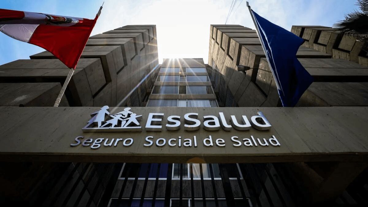 Trabajadores de Essalud anunciaron días atrás una huelga indefinida. Foto: GEC
