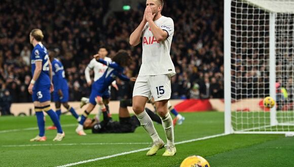 Tottenham Hotspur's English defender #15 Eric Dier reacts after his goal was disallowed during the English Premier League football match between Tottenham Hotspur and Chelsea at Tottenham Hotspur Stadium in London, on November 6, 2023. (Photo by Glyn KIRK / AFP) / RESTRICTED TO EDITORIAL USE. No use with unauthorized audio, video, data, fixture lists, club/league logos or 'live' services. Online in-match use limited to 120 images. An additional 40 images may be used in extra time. No video emulation. Social media in-match use limited to 120 images. An additional 40 images may be used in extra time. No use in betting publications, games or single club/league/player publications. / 