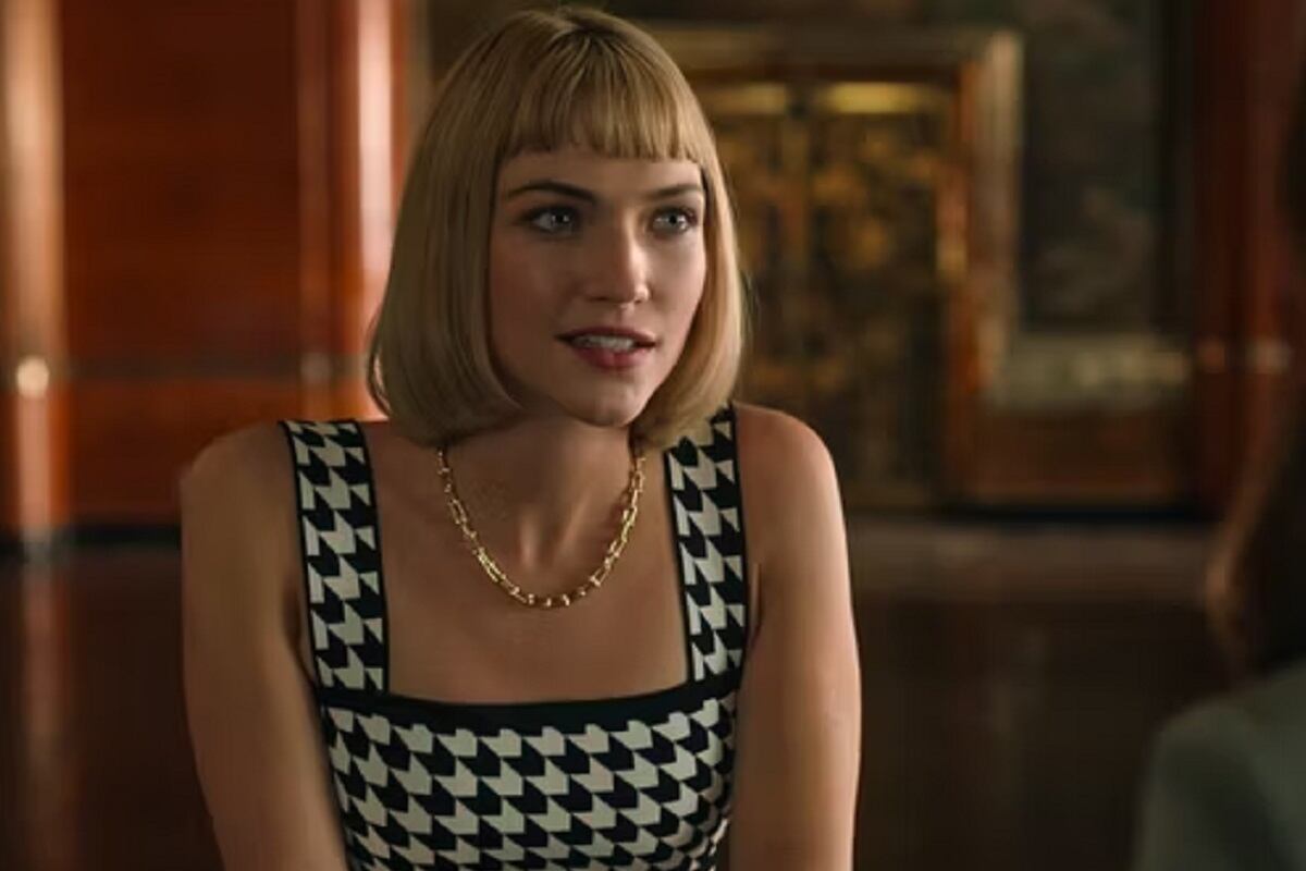 Violett Beane como Imogene Scott, un joven que es culpada de un crimen, en la serie "Death and Other Details" (Foto: Hulu)