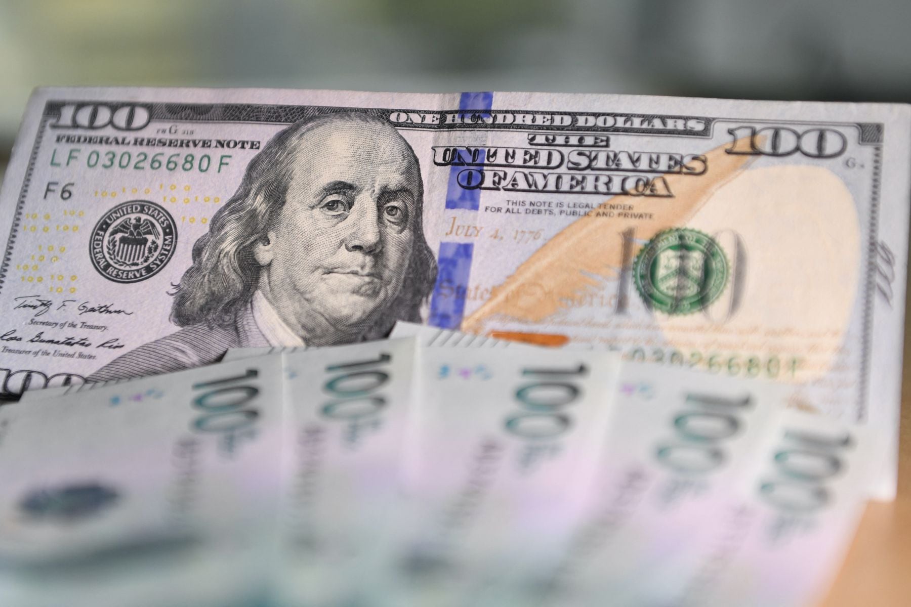 Colorado entregará un cheque de estímulo de hasta $300 dólares, siempre y cuando cumplas ciertos requisitos (Foto: AFP / Daniel Múñoz)