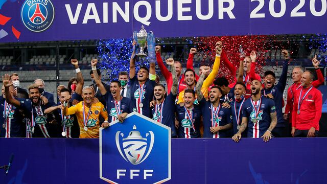 PSG alzó la Copa de Francia con la mente en la lesión de Mbappé | FOTOS