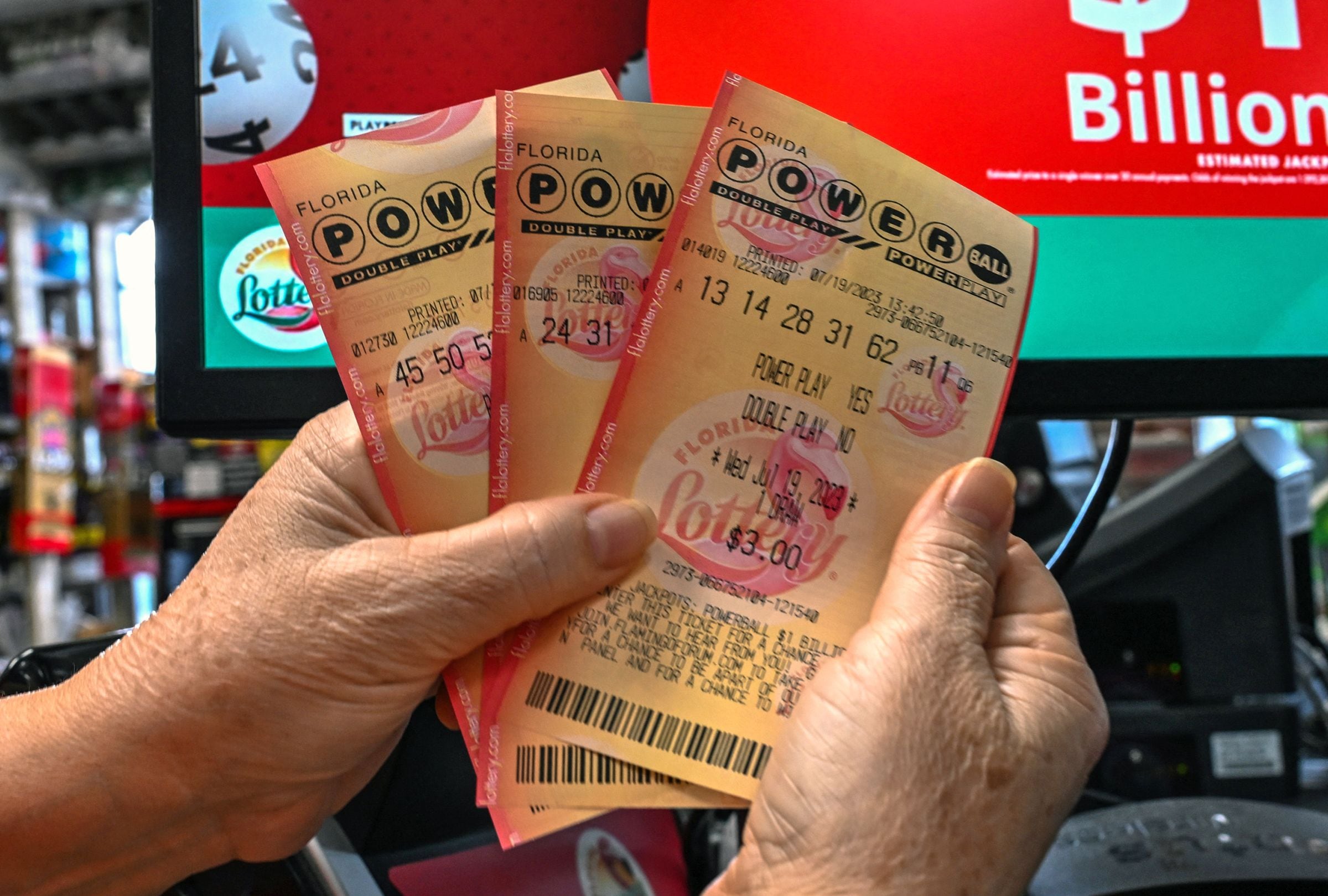 Revisa esta nota para conocer los números ganadores del Powerball en el sorteo del 03/12/2025 y averiguar si el premio mayor ya tiene dueño. (Foto: Giorgio Viera / AFP)