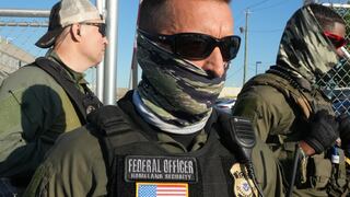 ICE desafía nueva ley de California: la razón por la que se niega a dejar de cubrirse el rostro en operativos