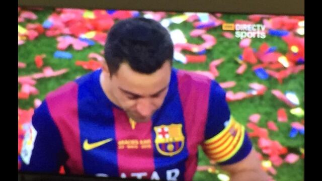 Barcelona: Xavi se retiró entre lágrimas del Camp Nou