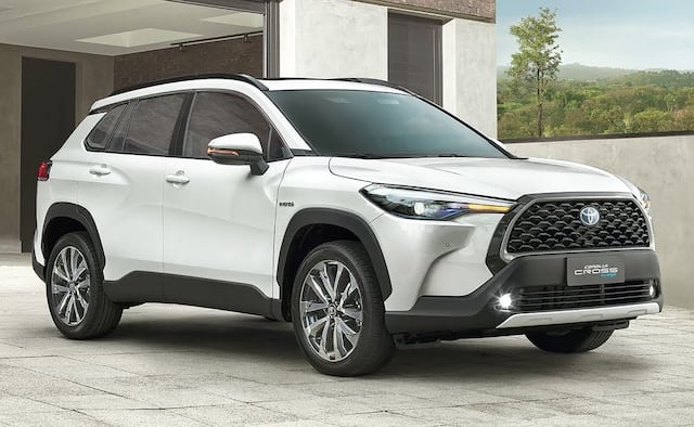 Toyota Corolla Cross. Es un modelo strong hybrid y el tercer vehículo electrificado más vendido durante junio con un total de 36 colocaciones. Durante el primer semestre del 2023 matriculó 224 unidades, siendo el modelo número dos más vendido en lo que va del año.
