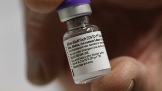 Pfizer y BioNTech piden autorización a Europa para vacunar a adolescentes contra el coronavirus 