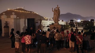 Visitantes podrán realizar recorrido nocturno en cementerios El Ángel y Presbítero Maestro el 31 de octubre
