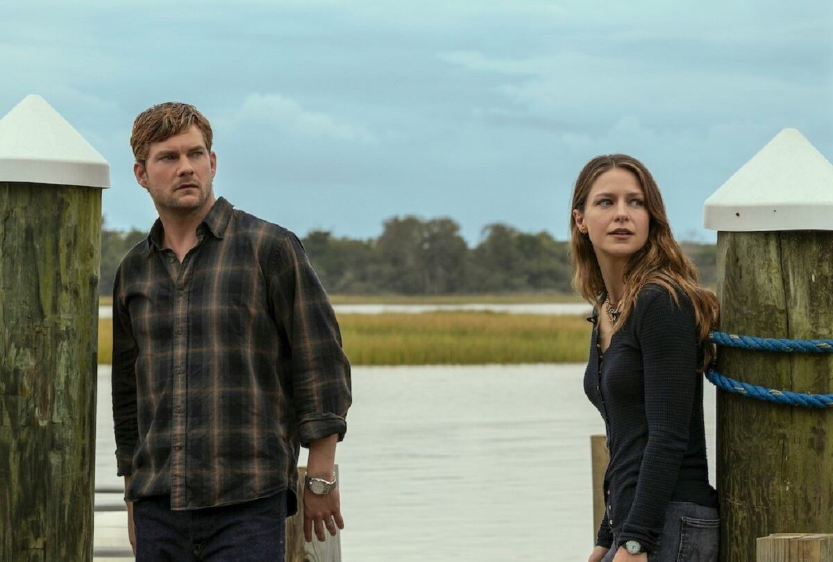 Jake Weary da vida a Cane Buckley y Melissa Benoist da vida a Bree Buckley en el drama "El frente costero" (Foto: Netflix)