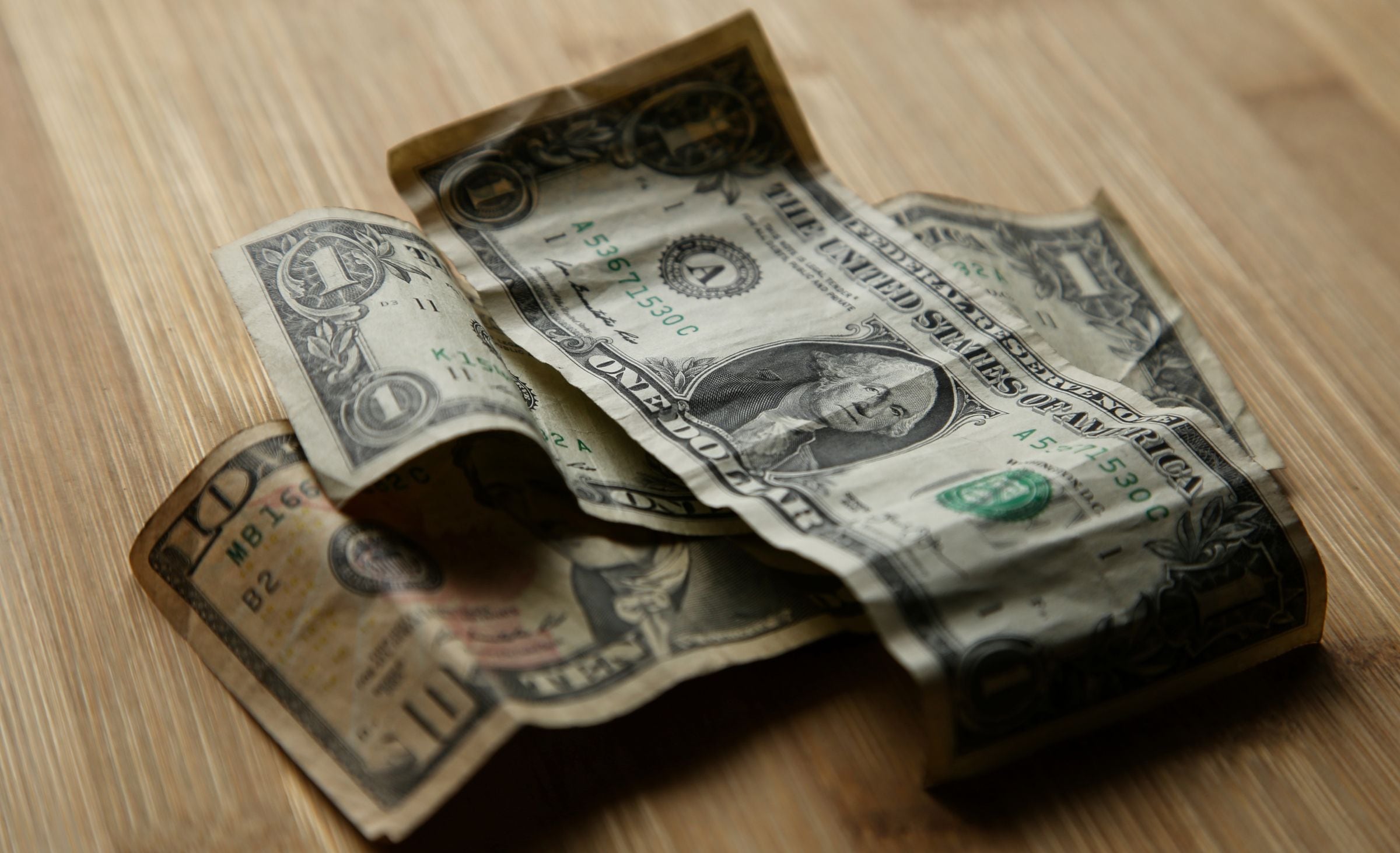 Es importante el estados de conservación de los billetes de 1 dólar (Foto: Diseñado por Freepik).