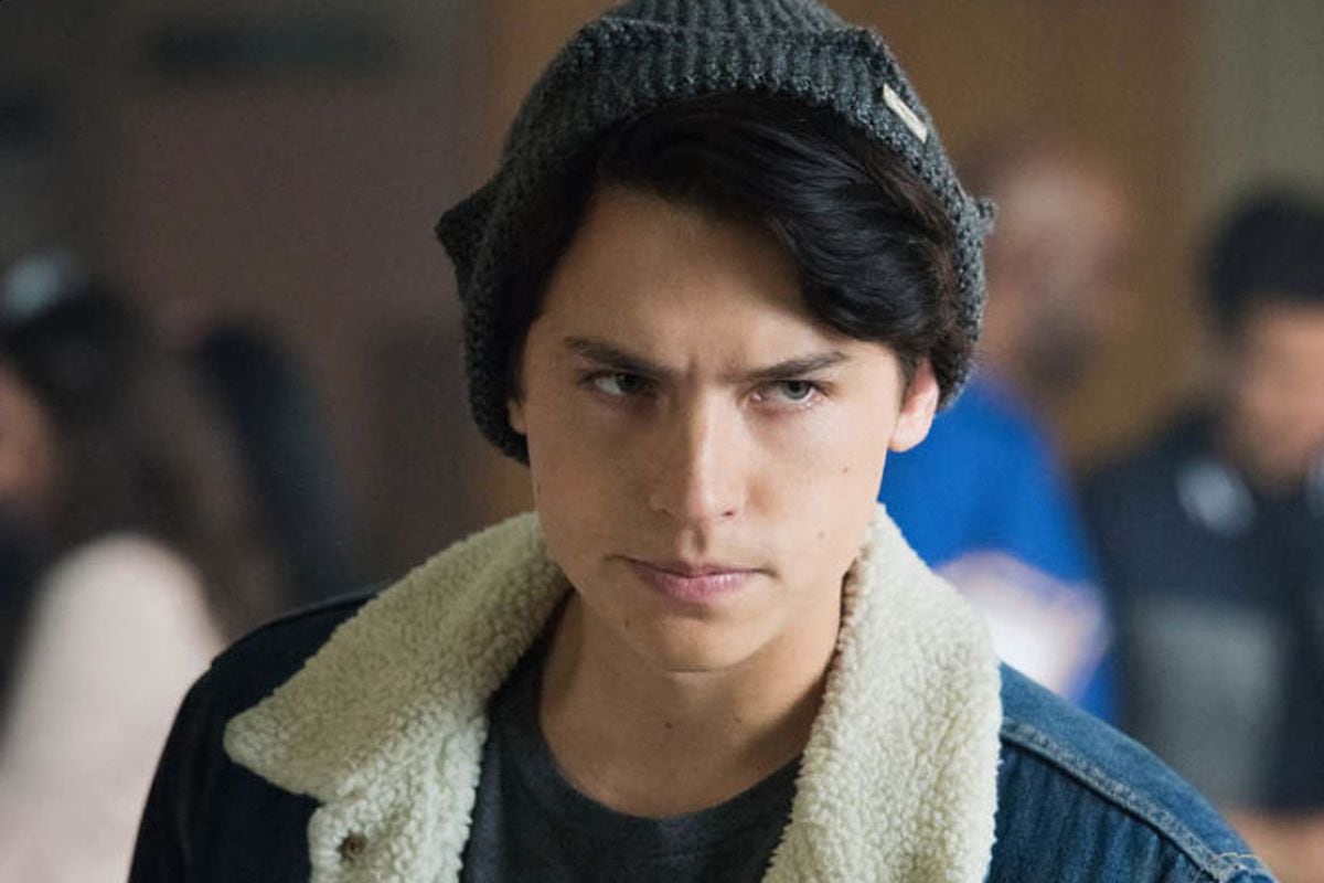 En la actualidad Cole Sprouse es más conocido por ser uno de los protagonistas de esta serie de CW como Jughead Jones. (Foto: Warner Bros. Television)