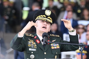 Militares garantizarán traspaso de poder en Honduras, dice mando oficial ante denuncias de fraude