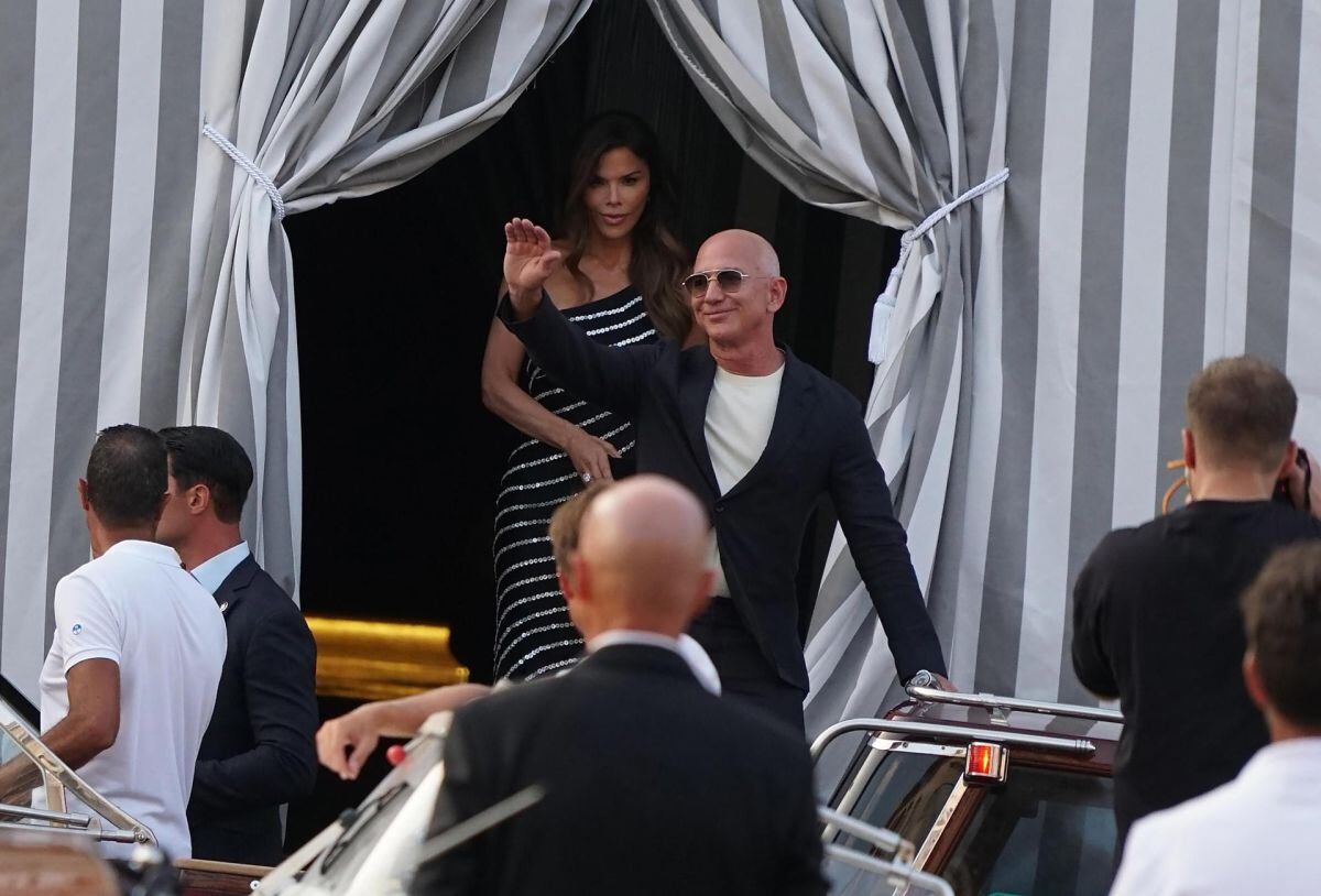 Se calcula que la boda de Bezos y Sánchez tuvo un costo de $50 millones. (Foto: EFE)
