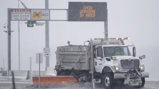 Tormenta invernal obliga a cancelar más de mil vuelos y cerrar carreteras en EE.UU. | FOTOS
