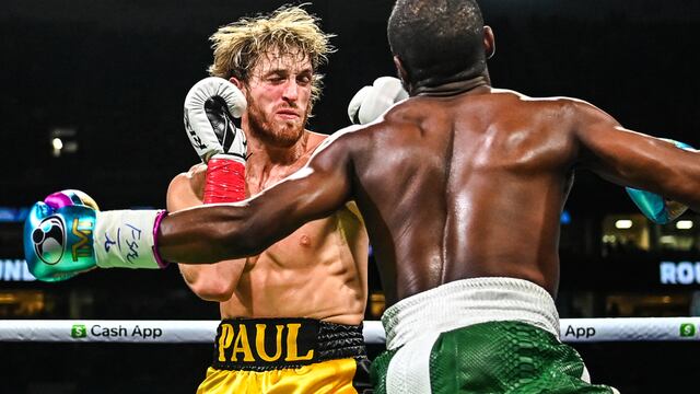 Duelo entre Floyd Mayweather y Logan Paul terminó en empate