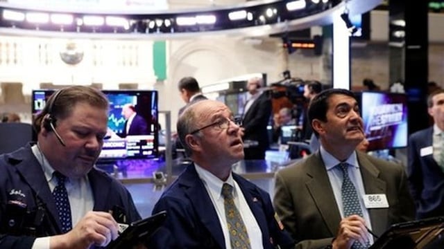 Wall Street abre entre números rojos y verdes, mientras que Dow Jones inicia con leve caída 
