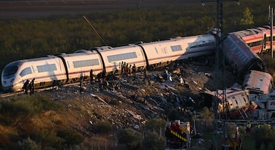 Tragedia en España: choque de dos trenes de alta velocidad deja al menos 68 muertos en Toledo