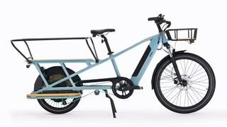 Esta bicicleta eléctrica puede llevar un adulto y dos niños o 170 kilos de carga