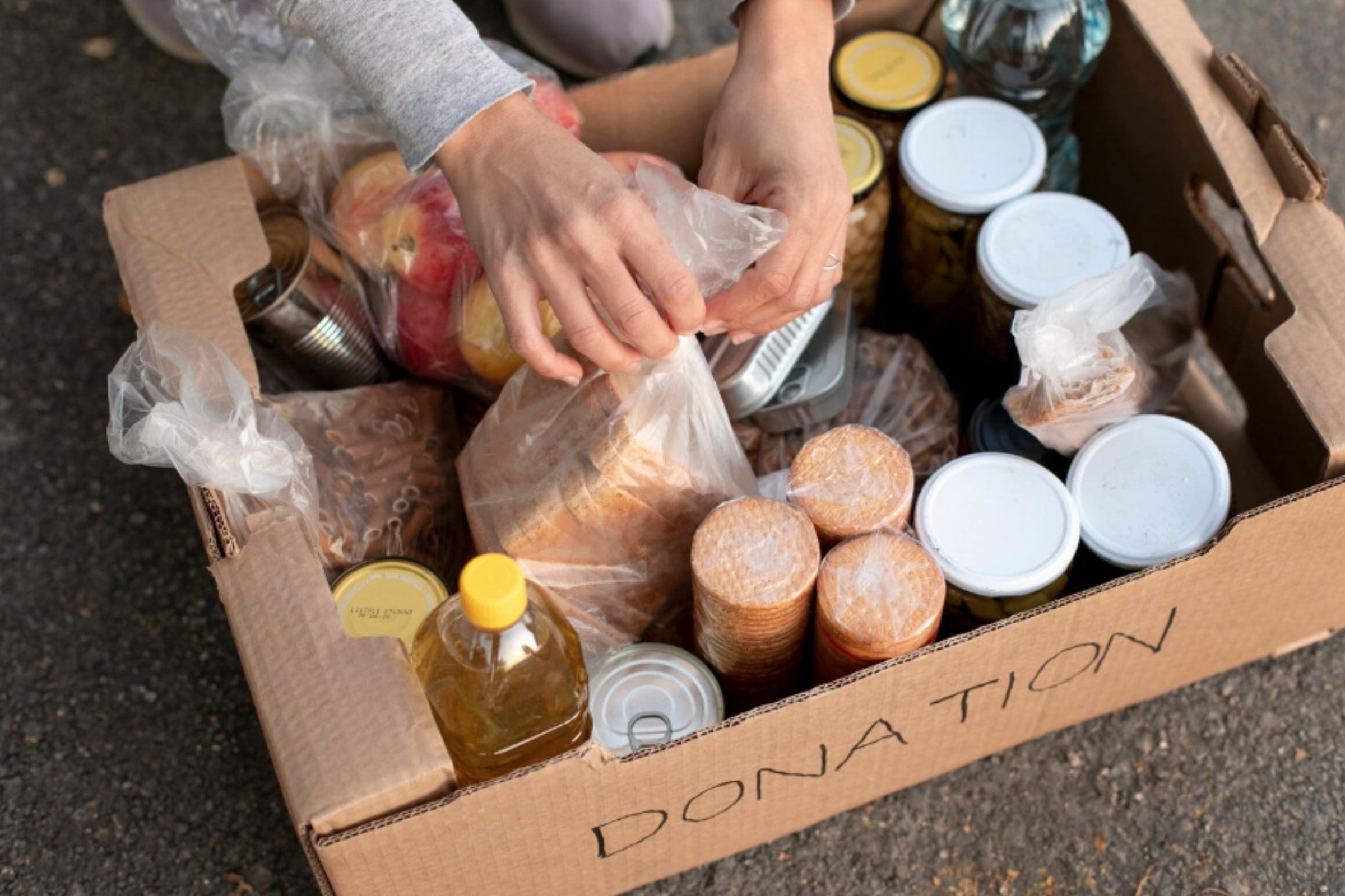 La entrega de estos alimentos pretende aliviar la carga económica de las familias de San Francisco. (Crédito: Magnific / Imagen referencial)