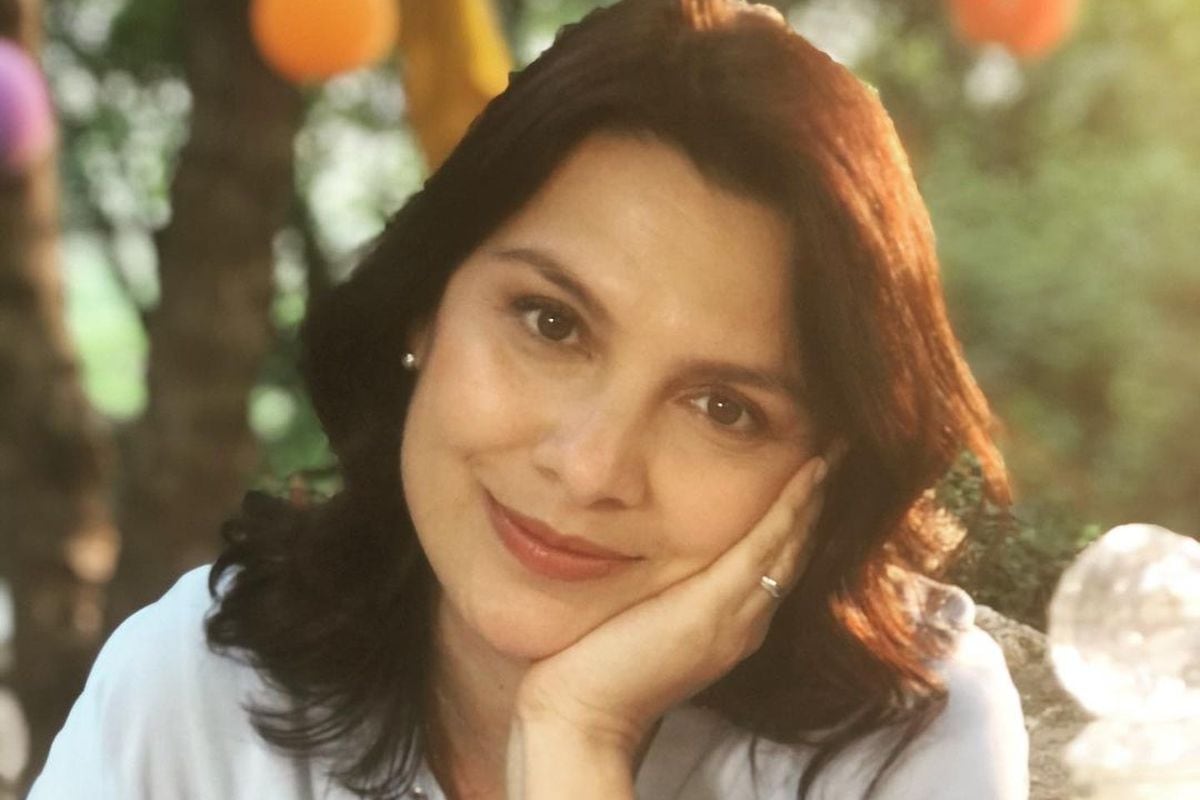 Feride Çetin y Murat Özer se casaron en medio de las grabaciones de “Hercai”, en octubre de 2019. El crítico de cine falleció a inicios de marzo de 2022 (Foto: Feride Çetin/Instagram)