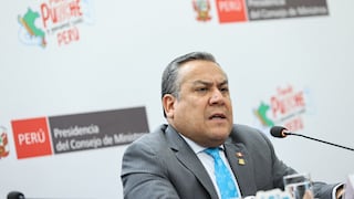 Primer ministro afirma que “hay politización de la Justicia” en casos abiertos a Dina Boluarte