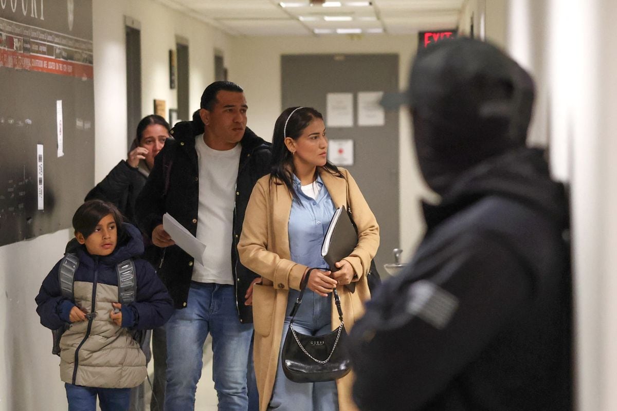 Las 'megaaudiencias' migratorias: la nueva estrategia de Trump para acelerar deportaciones que genera alarma