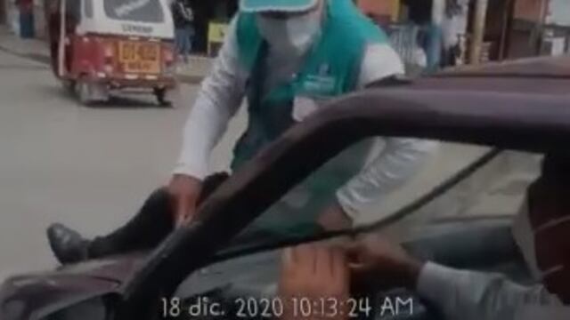 Huánuco: inspector de tránsito es arrastrado en el capó del auto que huía para no ser multado | VIDEO