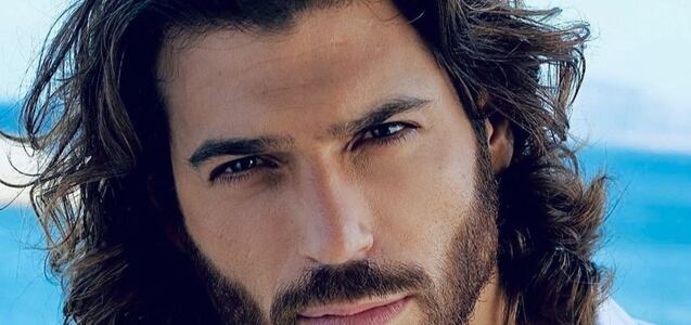 ¿Por qué Can Yaman se vio obligado a abandonar Italia?