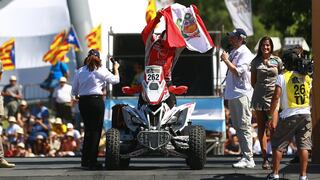 Así fue el paso de los pilotos peruanos por el podio de partida del Dakar 2014 [FOTOS]