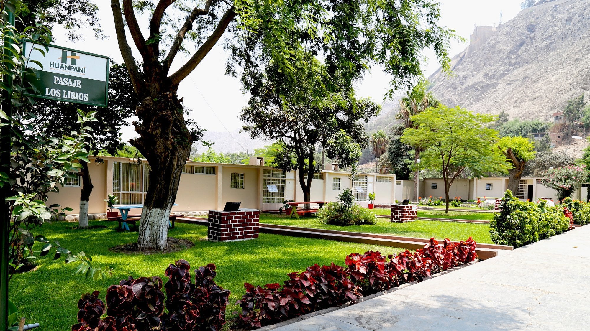 Centro vacacional Huampaní: Esta es otra excelente opción para pasar el día. Este club también cuenta con amplias áreas verdes, piscinas, zonas de parrilla y diversos juegos infantiles como ping pong, futbolito de mano, billar entre otros. De lunes a viernes, el costo de entrada es de 15 soles y en los feriados y fines de semana el costo es de 20 soles por persona. Ubicación: km 24,5 de la Carretera Central, Chaclacayo. (Foto: TripAdvisor)