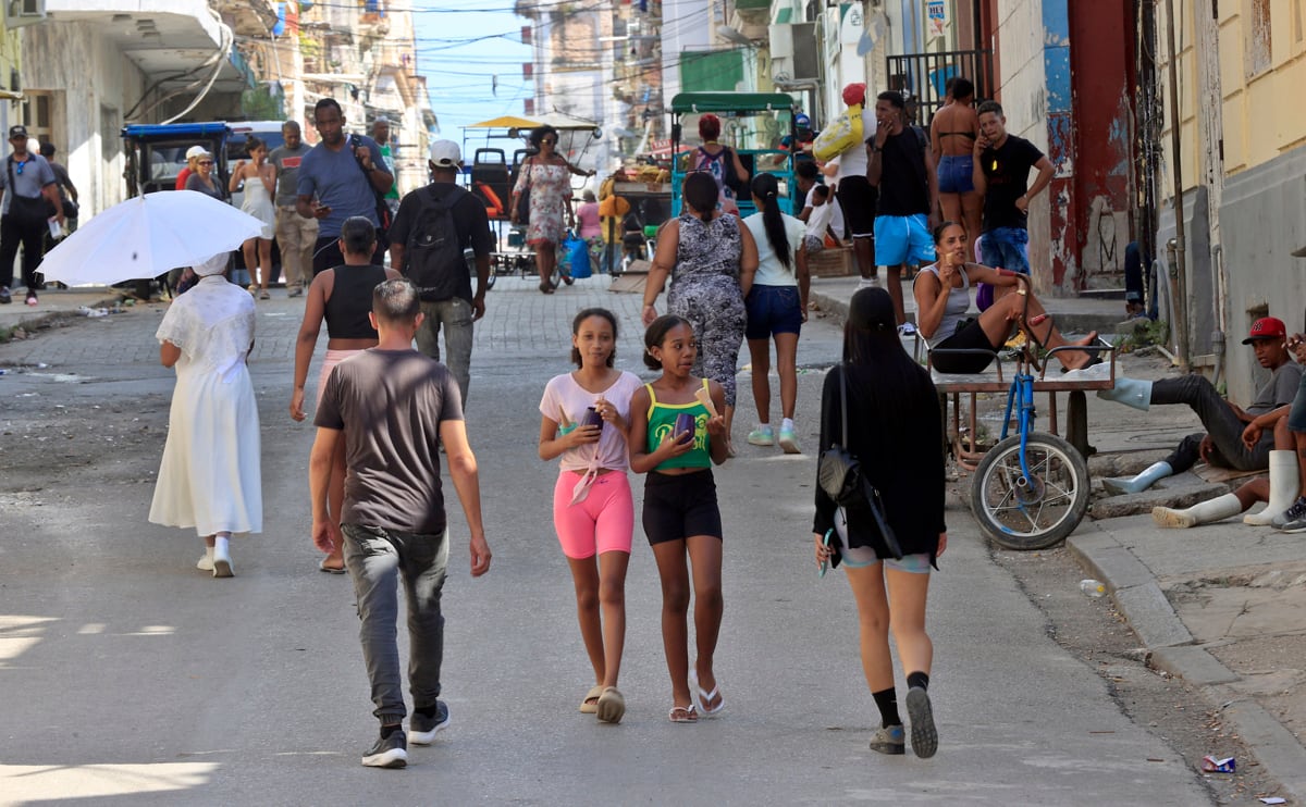 Cuba acusa a EEUU de "presiones inéditas" para impedir en la ONU denuncias de sus medidas