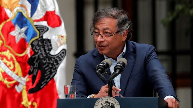 Gustavo Petro cancela su visita de Estado a Chile por derrumbe en Colombia