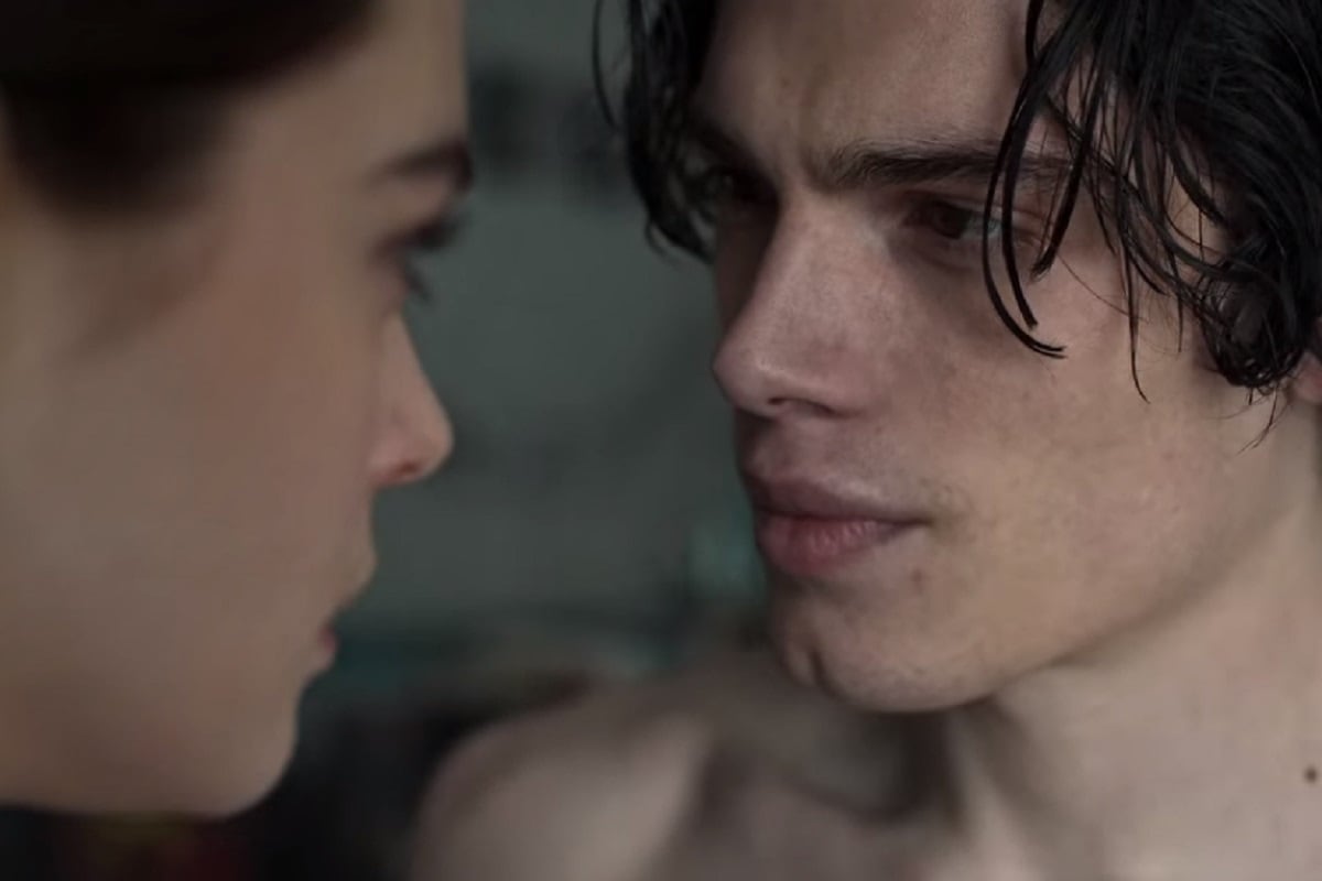 ¿Qué pasó con Nica (Caterina Ferioli) y Rigel (Simone Baldasseroni) al final de la película italiana "Fabricante de lágrimas"? (Foto: Netflix)