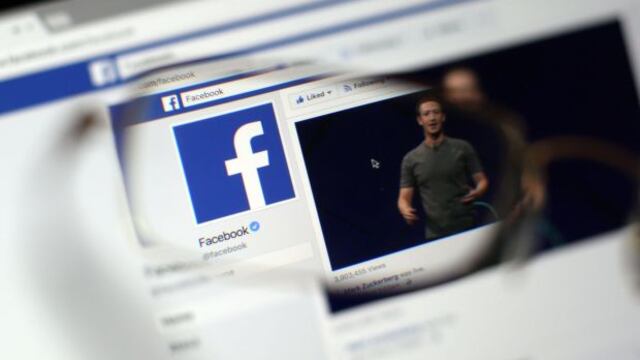 Atentado de Barcelona: Facebook cerró la cuenta del hermano de Moussa Oukabir por equivocación