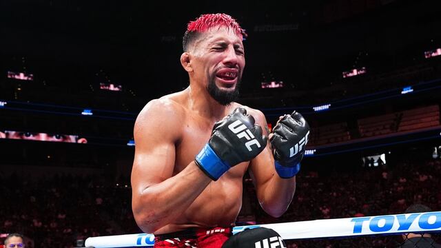 Orgullo peruano: Daniel Marcos ‘Sóncora’ derrotó a John Castañeda y mantiene el invicto en la UFC | VIDEO
