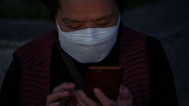 China: Ley que persigue los “me gusta” a “información negativa” entra en vigor desde hoy