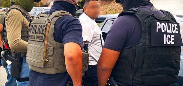 ¿Familiar detenido por ICE en Los Ángeles? Aquí la línea de ayuda del Consulado de México