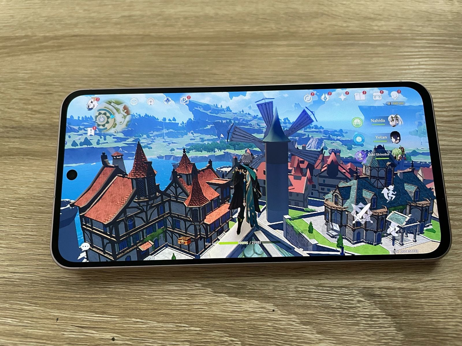 El Galaxy A56 sufre un poco para correr videojuegos como Genshin Impact.
