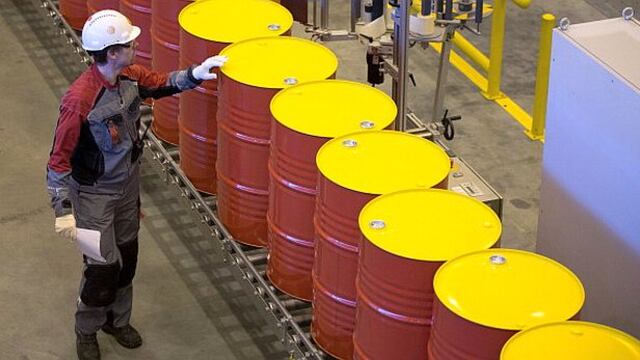 Precio del petróleo supera los US$ 126 ante temor a veto de importaciones del crudo de Rusia