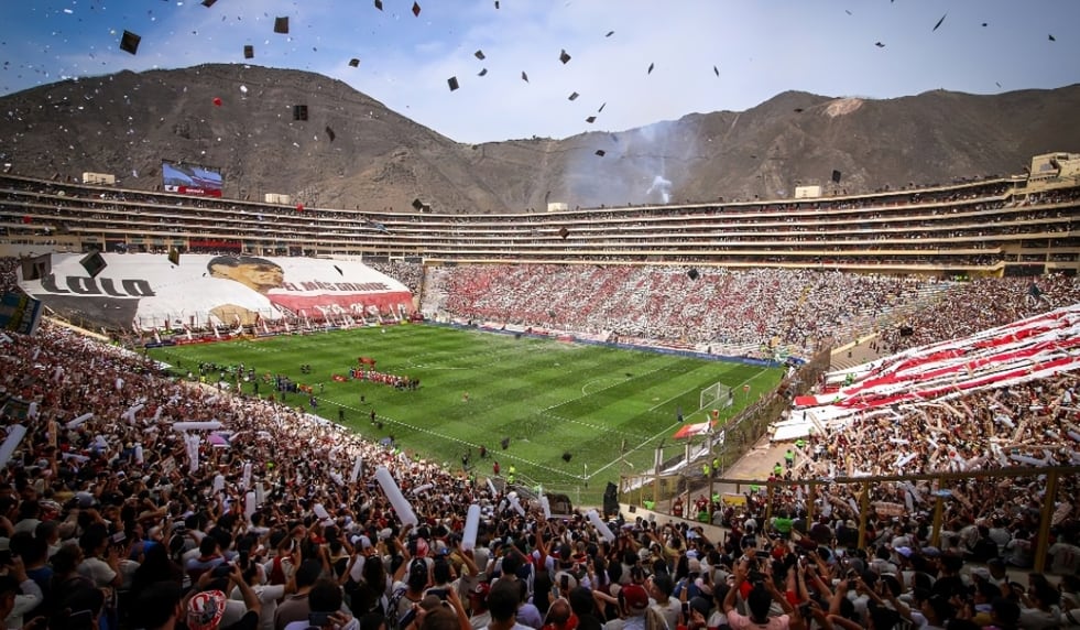 La Liga 1 Te Apuesto publicó la ‘Tabla del hincha 2024′ en donde confirma la asistencia de más de 2 millones de hinchas a los estadios en el año. (Foto: Club Universitario de Deportes / Facebook).