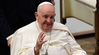 La salud del papa Francisco sigue mejorando, pero aún recitará el Ángelus en su residencia