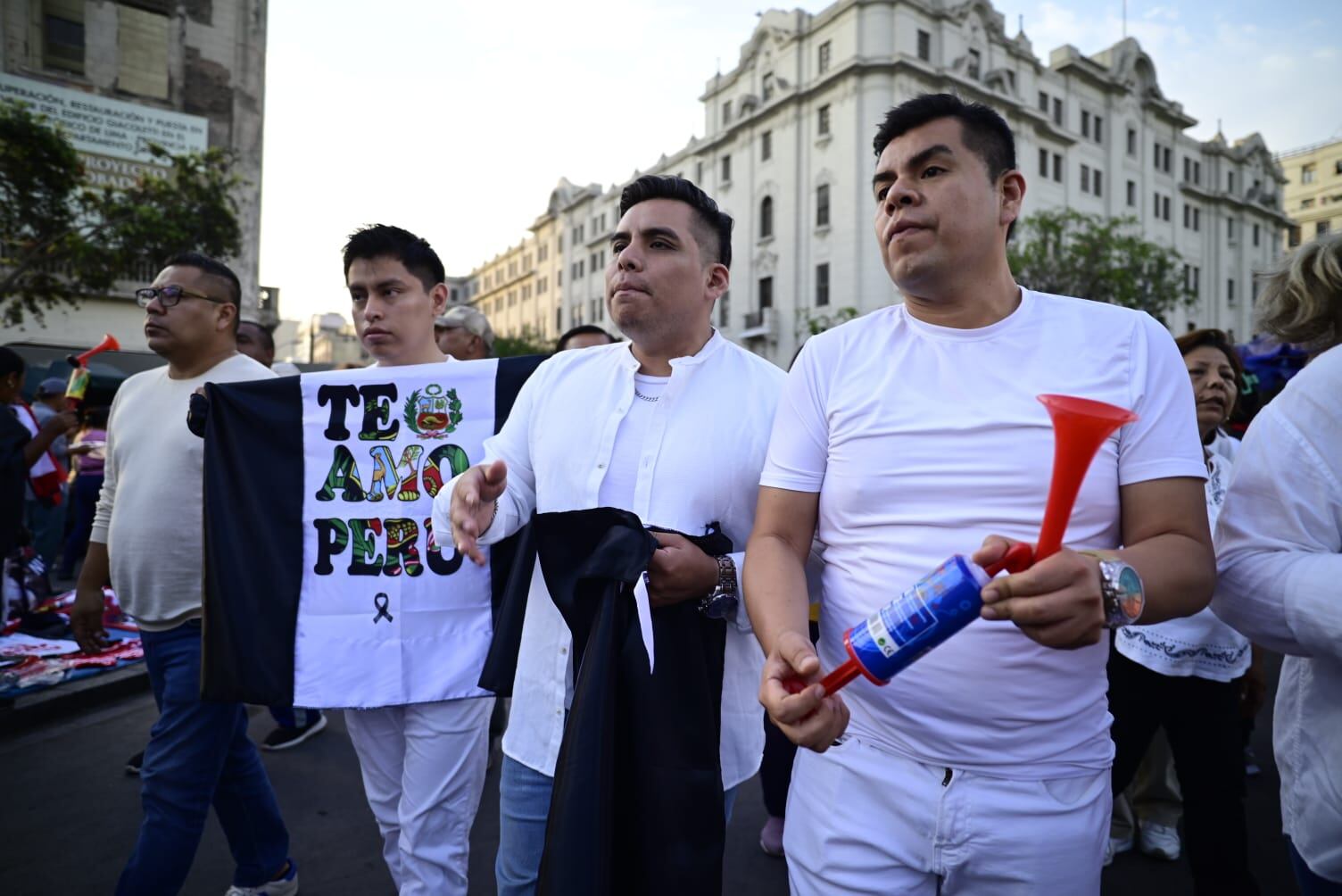Orquesta Candela en la marcha por la paz |Fotos: Paloma del Solar/@photo.gec