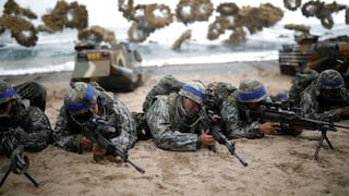 Corea del Sur y EE.UU. realizan maniobras militares en respuesta a misil norcoreano