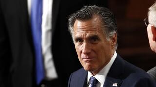 Senador republicano Mitt Romney anuncia que votará para condenar a Trump