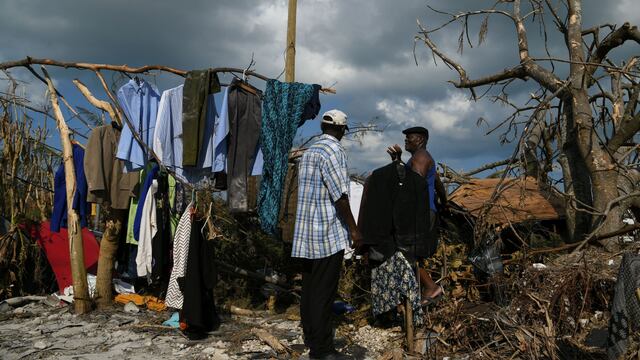 Tragedia en Bahamas: algunos quieren quedarse en la devastada Marsh Harbour | FOTOS