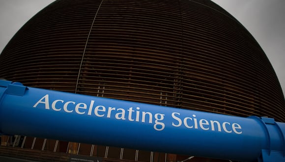 Científico del CERN realizarán un experimento para encontrar las misteriosas partículas fantasmas.